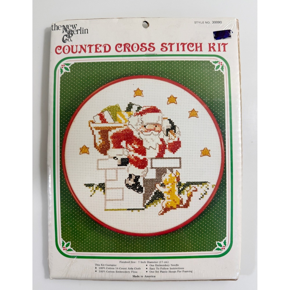 The New Berlin Co Counted Cross Stitch Kit Unisex 7in Red Santa 30090 Vintage